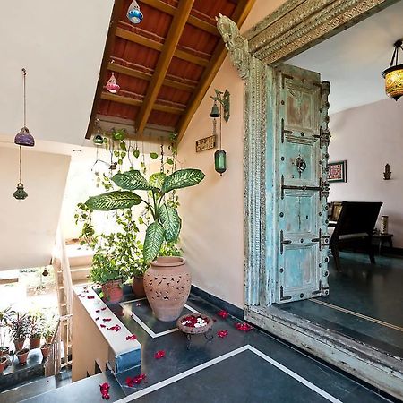 ニューデリー Chhoti Haveli Bed & Breakfast エクステリア 写真