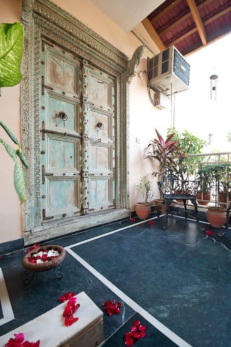 ニューデリー Chhoti Haveli Bed & Breakfast エクステリア 写真